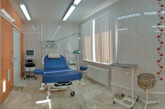 4 مستشفى الولادة في تومسك