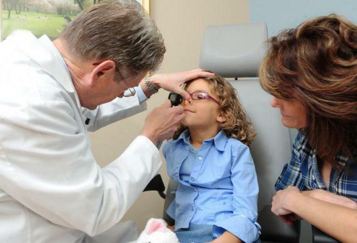 Pengobatan kelenjar gondok pada anak-anak dengan tinjauan laser dokter