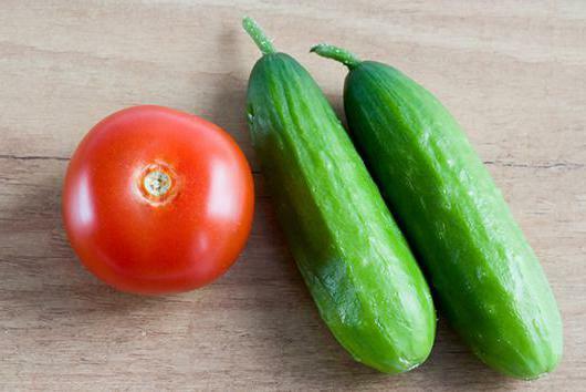 why you can not eat cucumbers with tomatoes together