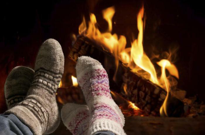 why the feet are very cold even in the warmth