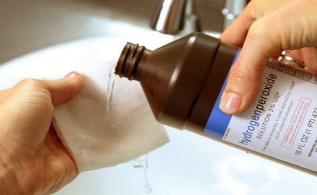 Wash the ear with hydrogen peroxide: the consequences