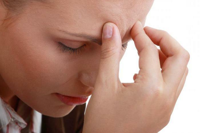 sunkūs galvos skausmai, dėl kurių gydytojas turi pasikonsultuoti