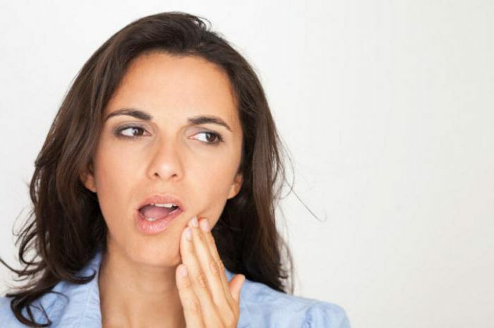 Dislocation of tooth symptoms