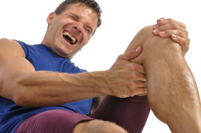 cramps in the calves of the legs causes