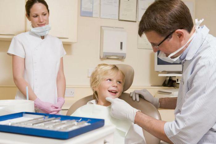 pulpitis of infant teeth in children