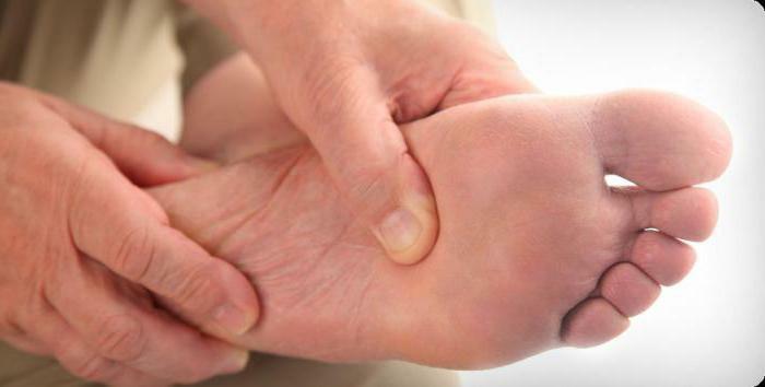 diabetic foot treatment at home