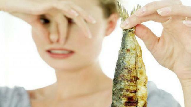 urine smells of salted fish