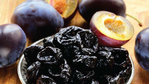 how useful dried apricots and prunes for women